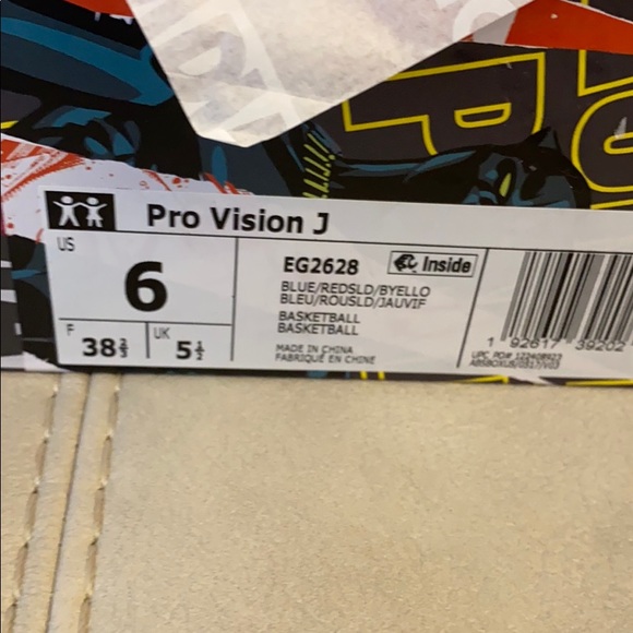 Adidas Captain Marvel’s Hi tops - Picture 14 of 14